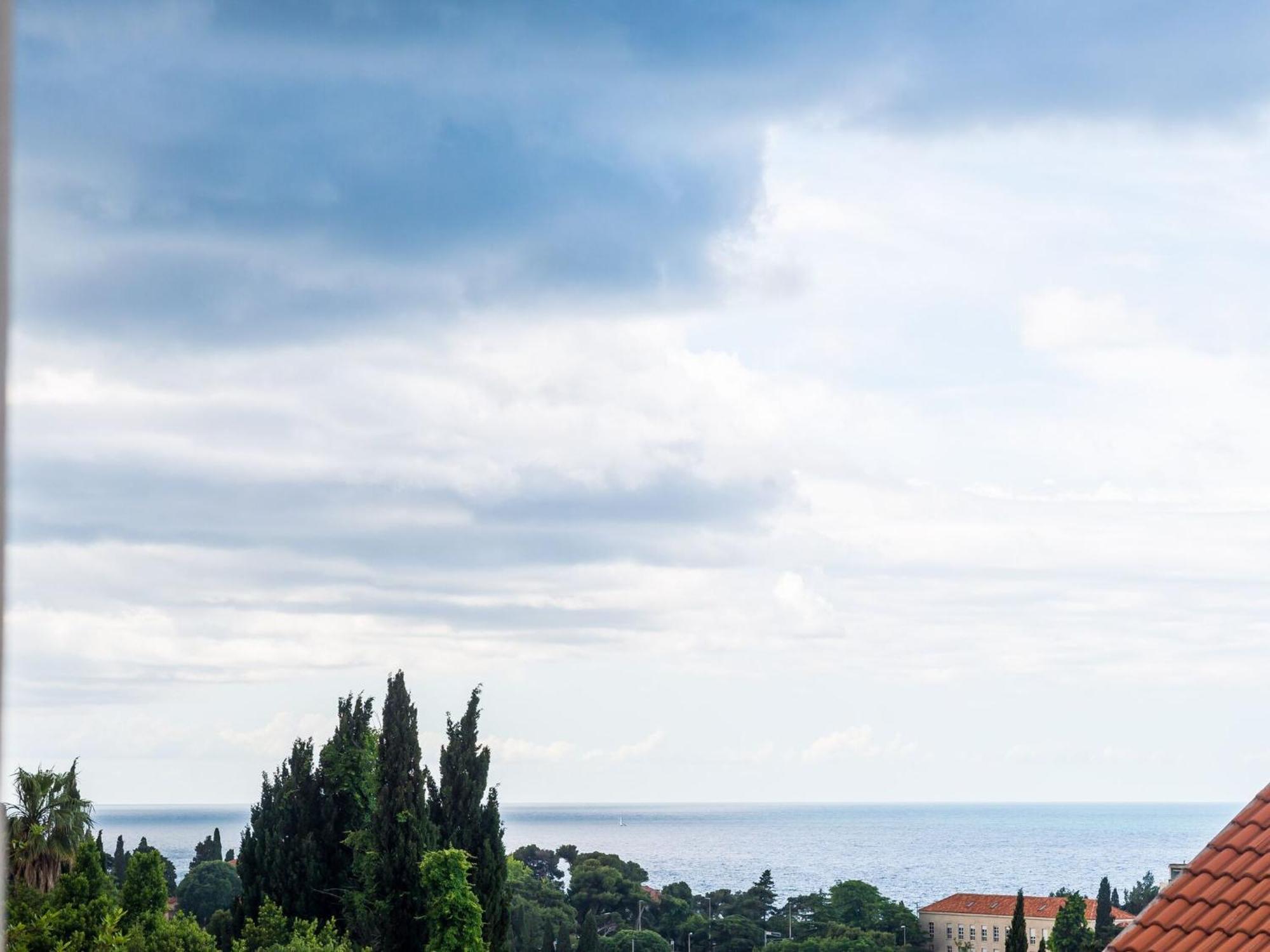 Miracle Apartments - Studio Apartment With Terrace And City View Dubrovnik Exterior photo