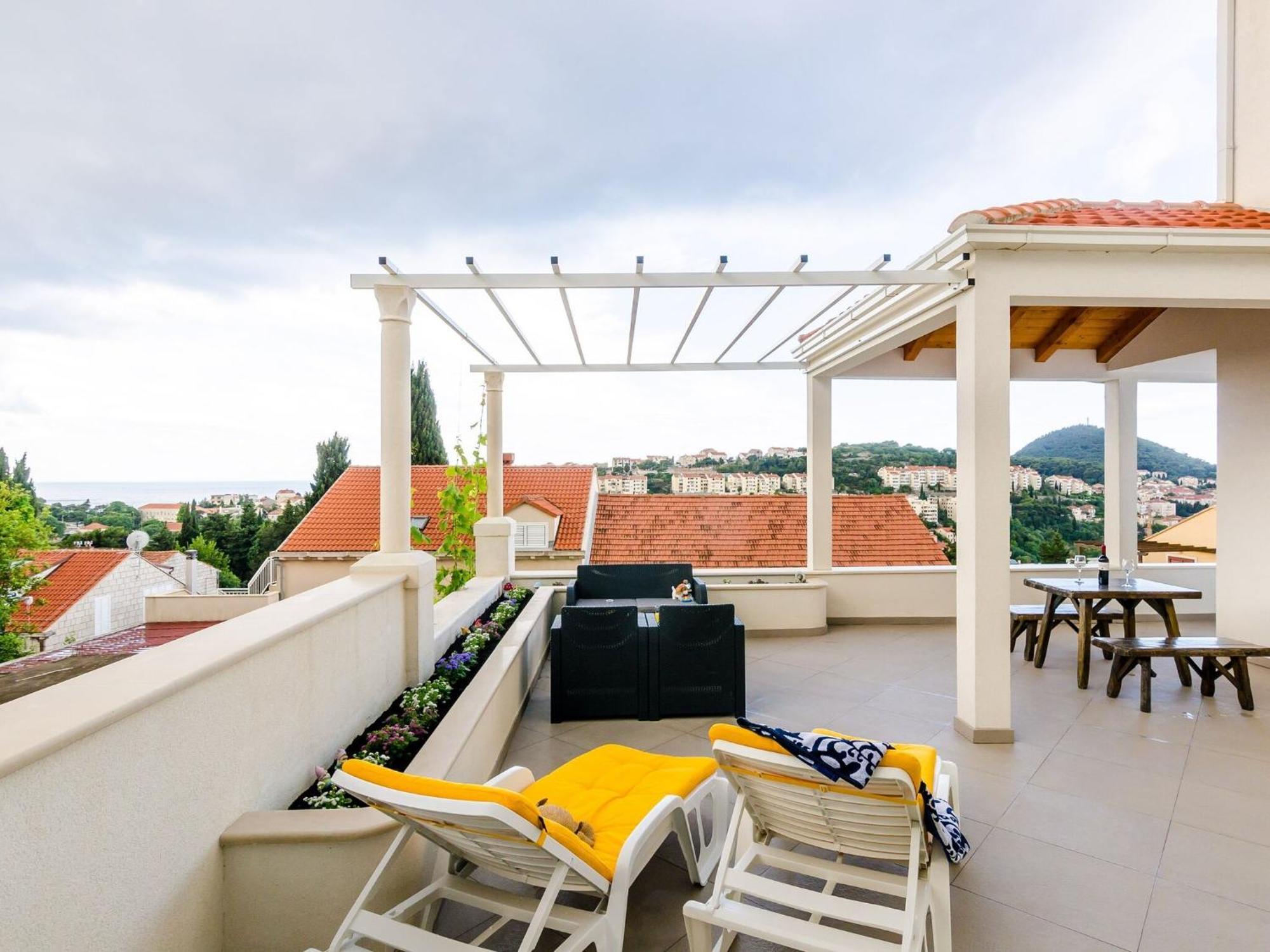 Miracle Apartments - Studio Apartment With Terrace And City View Dubrovnik Exterior photo